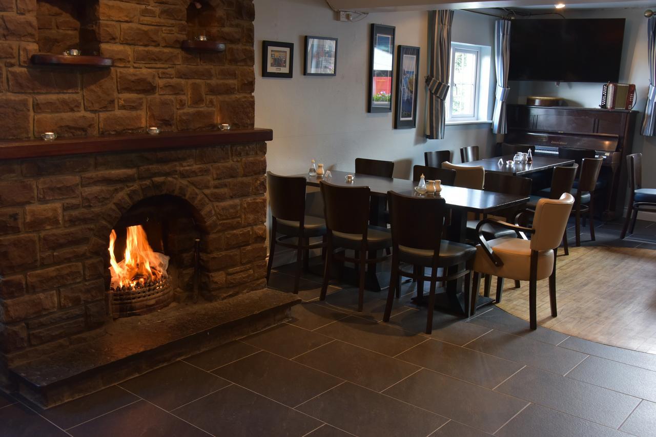 Hotel An Bothar Pub Brandon Creek Exterior foto